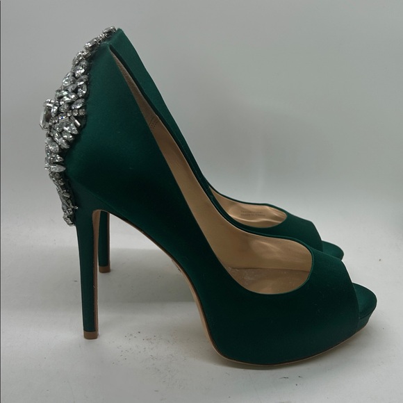 Badgley Mischka Emerald Green Satin Peep Toe Stiletto Heels Shoes **Size 8** 🔥🔥 - Picture 4 of 8